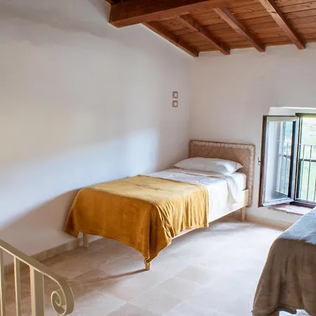Сasa de vacaciones Podere Del Pari *